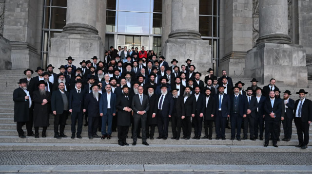 משלחת הרבנים לבונדסטאג (צילום: יחצ)