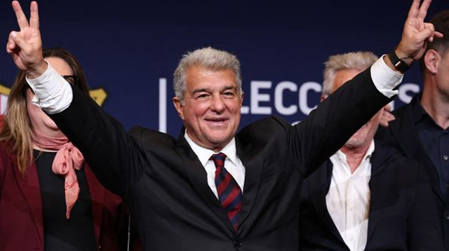 ז'ואן לאפורטה חוגג את הניצחון בבחירות לנשיאות ברצלונה (צילום: JOSEP LAGO)