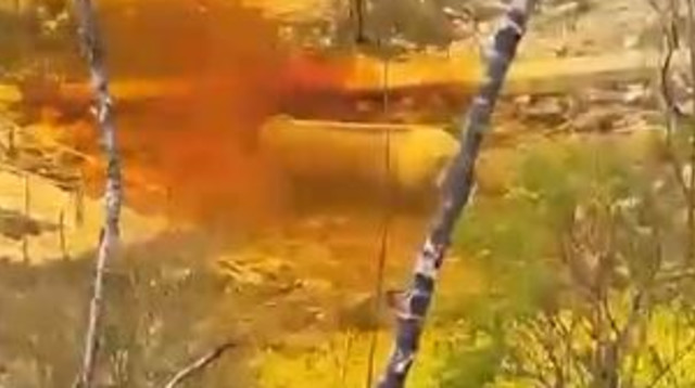 דלק סילוני דולף משברי יירוט של טיל איראני בצפון הארץ (צילום: רשתות חברתיות)