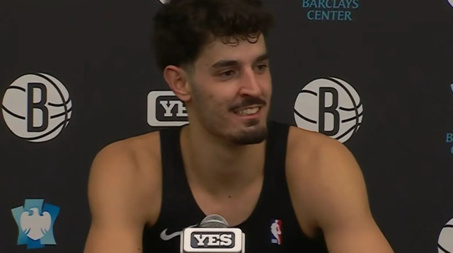 בן שרף שחקן ברוקלין נטס בראיון אחרי המשחק מול פורטלנד ודני אבדיה (צילום: צילום מסך, YESNETWORK)