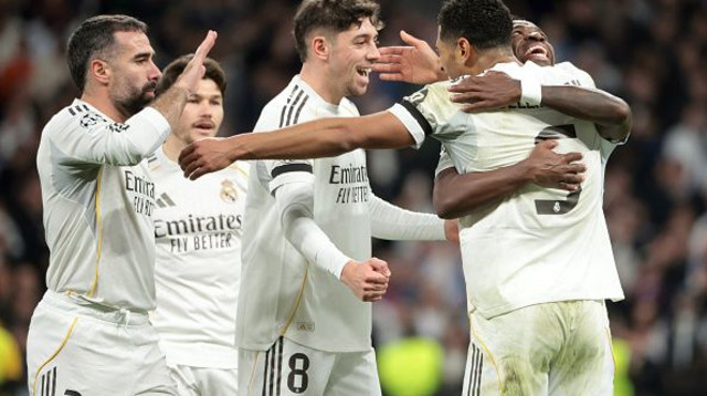שחקני ריאל מדריד חוגגים (צילום: Gettyimages)