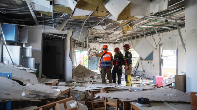 פעילות כוחות פיקוד העורף בזירה בראשון לציון (צילום: דובר צה"ל)