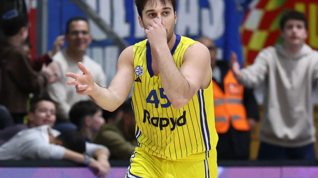 תמיר בלאט, שחקן מכבי תל אביב (צילום: דני מרון)