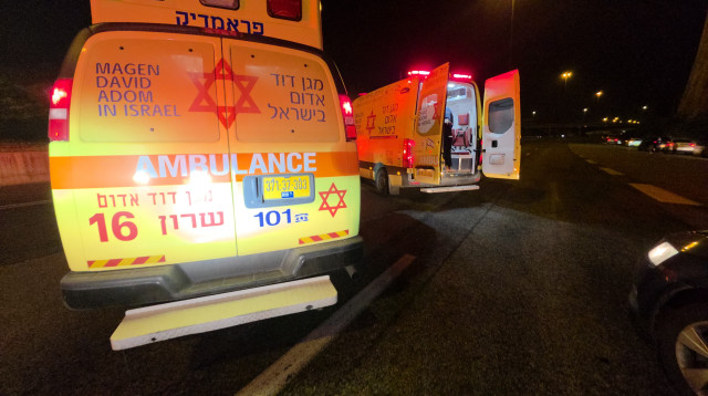 מד"א בזירה (צילום: תיעוד מבצעי מד"א)