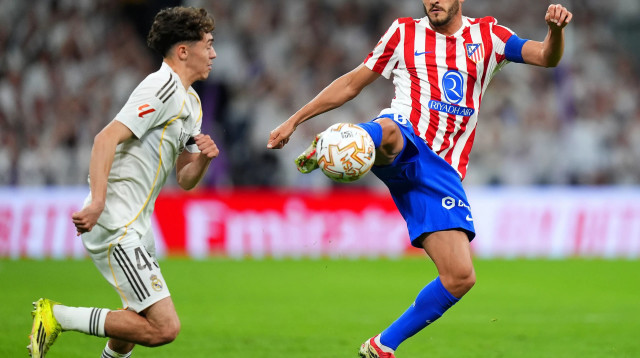 קוקה שחקן אתלטיקו מדריד מול ריאל מדריד (צילום: GettyImages)