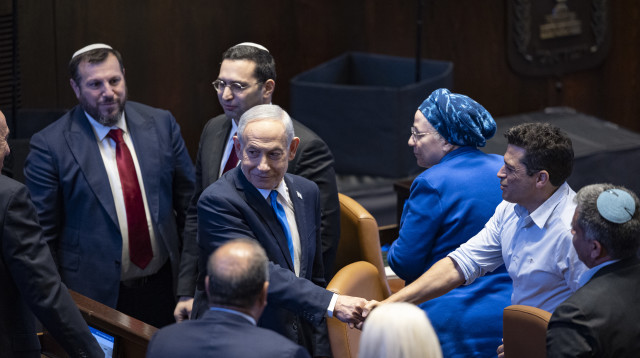 בנימין נתניהו במליאת הכנסת (צילום: יונתן זינדל פלאש 90)