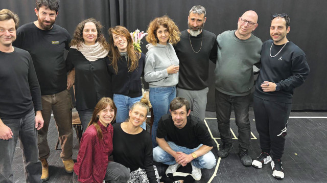 תיאטרון באר שבע - באר-שבסקיה חזרות תחת מלחמה (צילום: תיאטרון באר שבע)