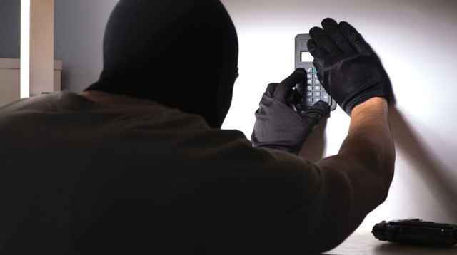 פריצה לבית (צילום: אינגאימג')