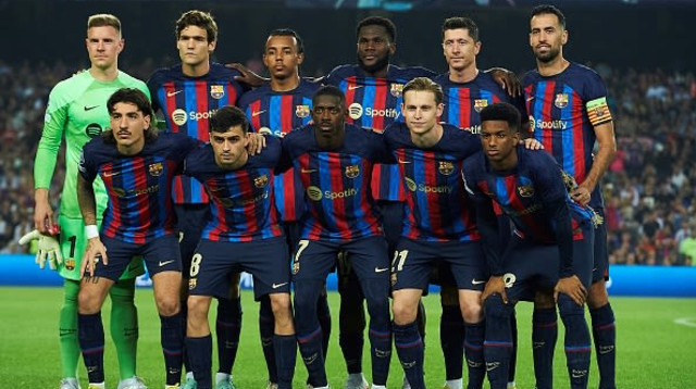 שחקני ברצלונה (צילום: Gettyimages)