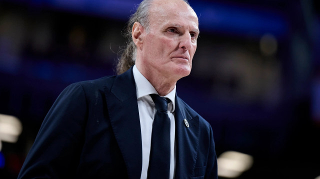 מאמנה המפוטר של וירטוס בולוניה, דושקו איבנוביץ' (צילום: GettyImages, Borja B. Hojas)