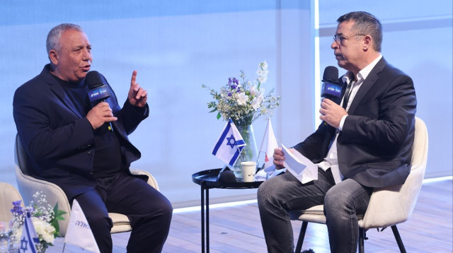 גדי איזנקוט בוועידת מעריב (צילום: מארק ישראל סלם)