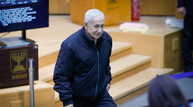 בנימין נתניהו בהצבעה על התקציב (צילום: נועם מושקוביץ, דוברות הכנסת)