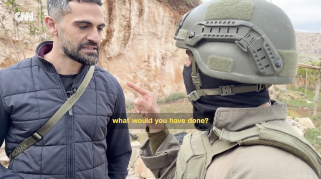 התקרית החריגה של צוות CNN עם צה"ל בגדה המערבית (צילום: CNN)
