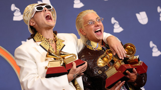 CA7RIEL ו-Paco Amoroso (צילום: gettyimages)