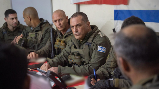 הרמטכ"ל אייל זמיר בדרום לבנון (צילום: דובר צה"ל)