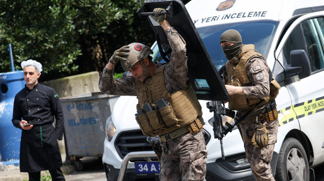 זירת הירי ליד הקונסוליה הישראלית באיסטנבול (צילום: רויטרס)