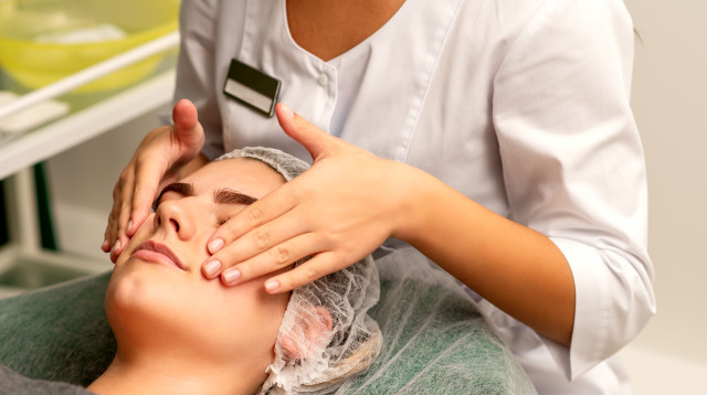 שגרת טיפוח (צילום: צילום אילוסטרציה: אינג אימג')