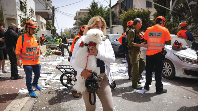 זירת נפילה (צילום: מרים אלסטר, פלאש 90)