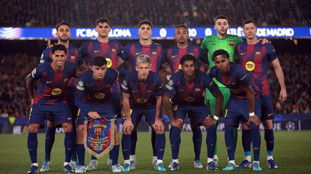 שחקני ברצלונה (צילום: Eric Alonso / Stringer)