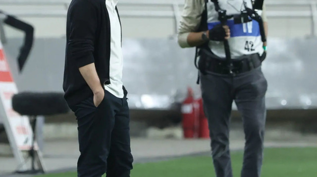 מאמן הפועל באר שבע, רן קוז'וך (צילום: דני מרון)