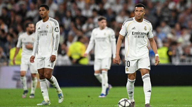 שחקני ריאל מדריד מאוכזבים (צילום: Denis Doyle)