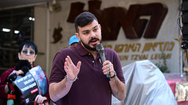 עומר ונקרט (צילום: אבשלום ששוני)