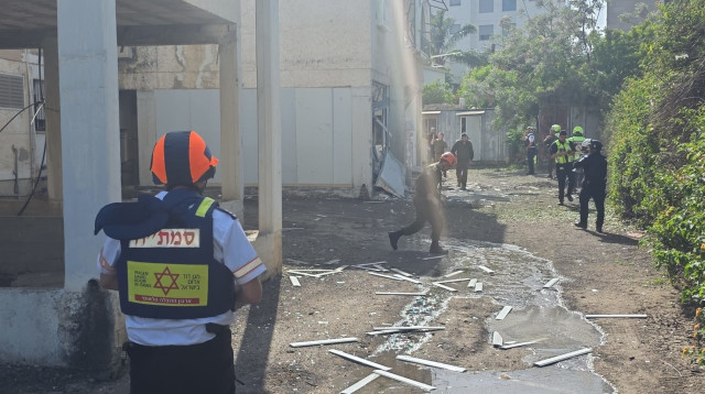 פגיעה בנהריה (צילום: תיעוד מבצעי מד"א)