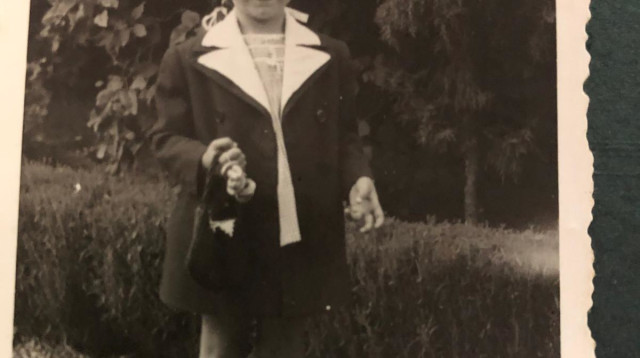 אביטל כילדה לפני השואה (צילום: פרטי)