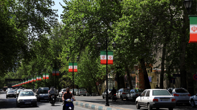 טהרן בזמן הפסקת האש (צילום: REUTERS/Thaier Al Sudani)