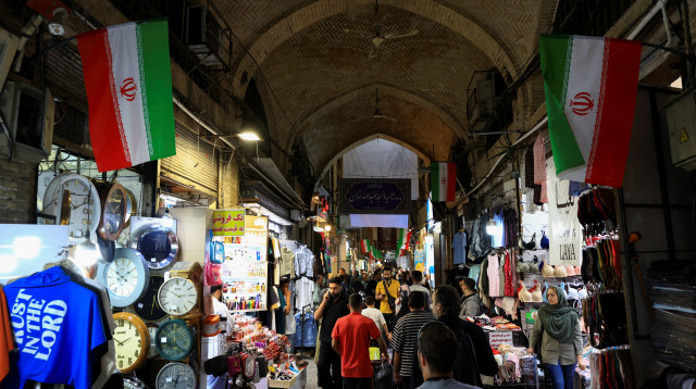 טהרן בזמן הפסקת האש (צילום:  REUTERS/Thaier Al Sudani)