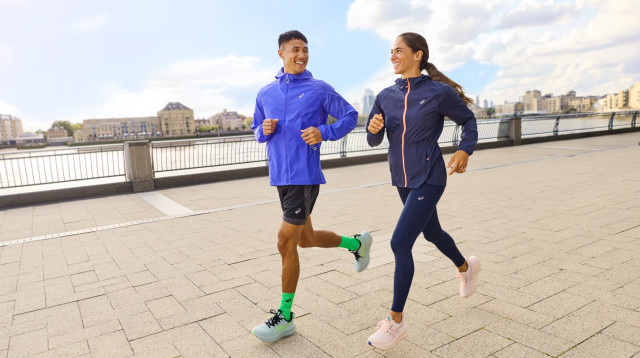 ASICS GEL NIMBUS 28 (צילום: באדיבות המותג)