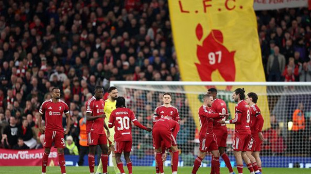 שחקני ליברפול (צילום: Michael Steele)