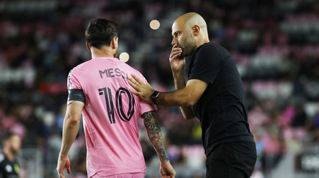 מסי ומסצ'ראנו (צילום: Gettyimages)