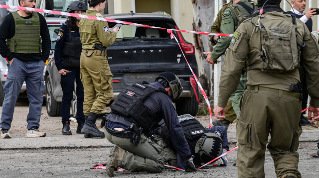 נפילה בקריית שמונה (צילום: רויטרס)