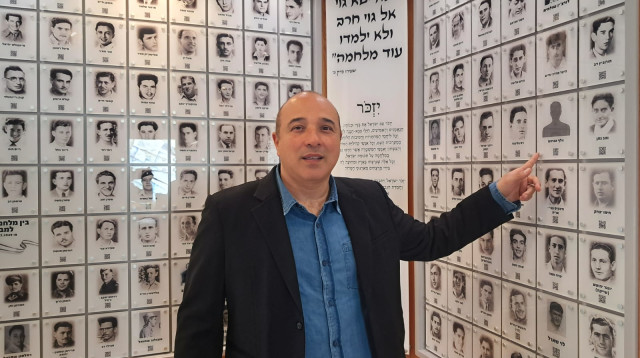 שלום חנניה (צילום: משה כהן)