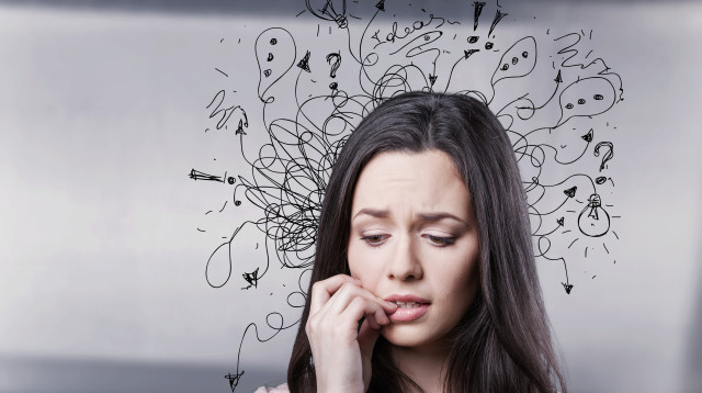אישה עם הפרעת קשב וריכוז, אילוסטרציה (צילום: שאטרסטוק)