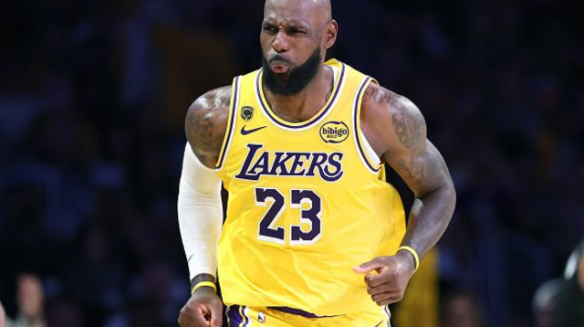 עדיין כאן. לברון ג'יימס (צילום: Sean M. Haffey/Getty Images)