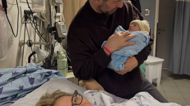 חיים אתגר ואשתו בחדר הלידה (צילום: אינסטגרם)
