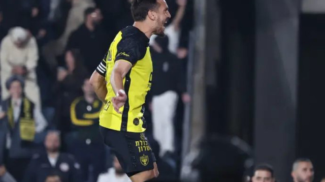 יביא את בית"ר למשחק העונה אחרי עוד ניצחון? ירדן שועה חוגג (צילום: דני מרון)