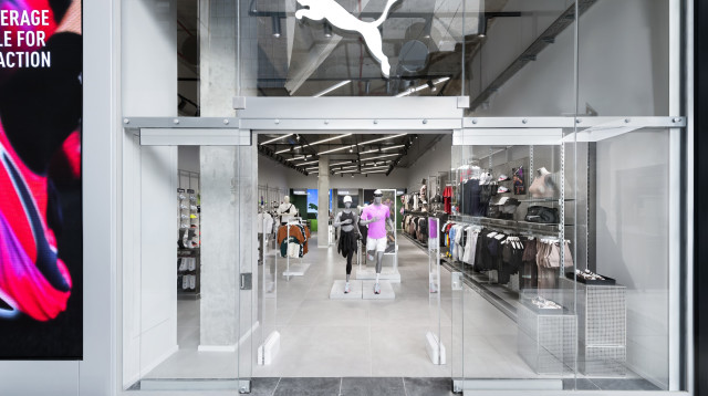 חנות פומה בביג פאשן גלילות (צילום: מושי גיטליס)