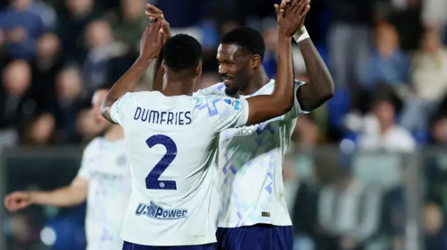 צמד עם צמדים. תוראם ודומפריס (צילום: רויטרס)