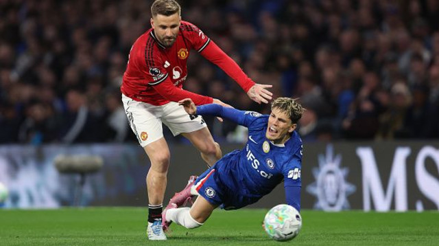 אלחנדרו גרנאצ'ו נגד לוק שואו (צילום: Charlotte Wilson/Offside)