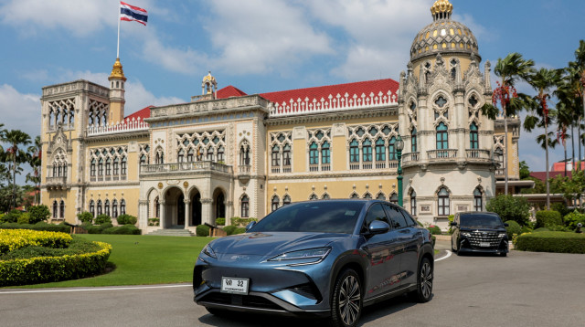 ראש ממשלת תאילנד משתמש ברכב של חברת BYD (צילום: רויטרס)