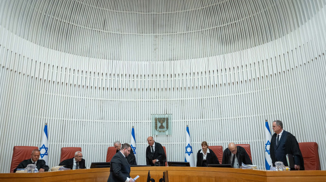 דיון בבג"ץ על הקמת ועדת חקירה לטבח ה-7 באוקטובר (צילום: יונתן זינדל פלאש 90)