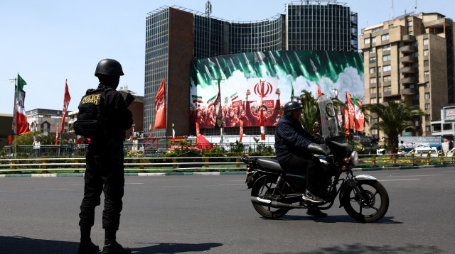 כוחות ביטחון באיראן (צילום: Majid Asgaripour/WANA via REUTERS)