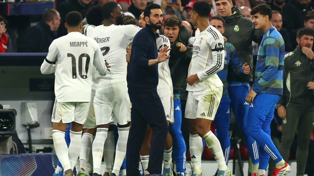 שחקני ריאל מדריד חוגגים מול באיירן מינכן (צילום: GettyImages)