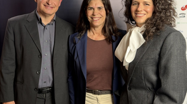 נועה קולר, יעל ארד ואלי הורביץ (צילום: קרן טראמפ)