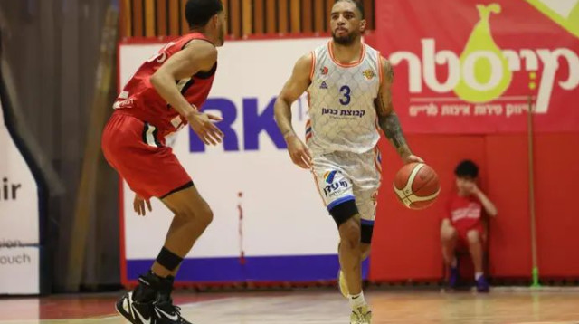 הוביל את רמת גן לניצחון. בראון (צילום: אתר רשמי, שקד אבן באדיבות מכבי קבוצת כנען רמת גן)