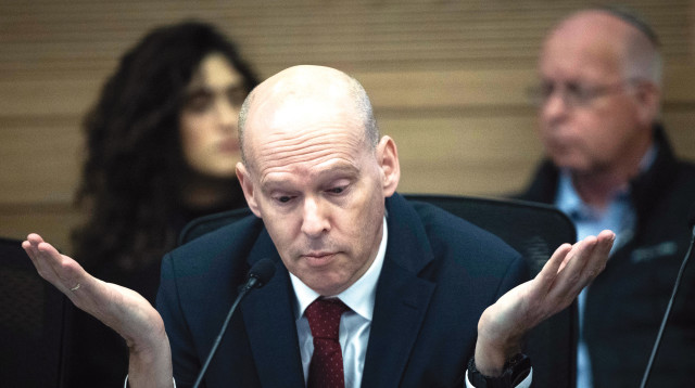 פרקליט המדינה עמית איסמן (צילום: יונתן זינדל פלאש 90)