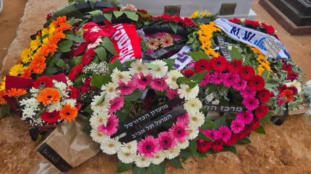 קברו של רז אדם ז"ל (צילום: שלומי גבאי)